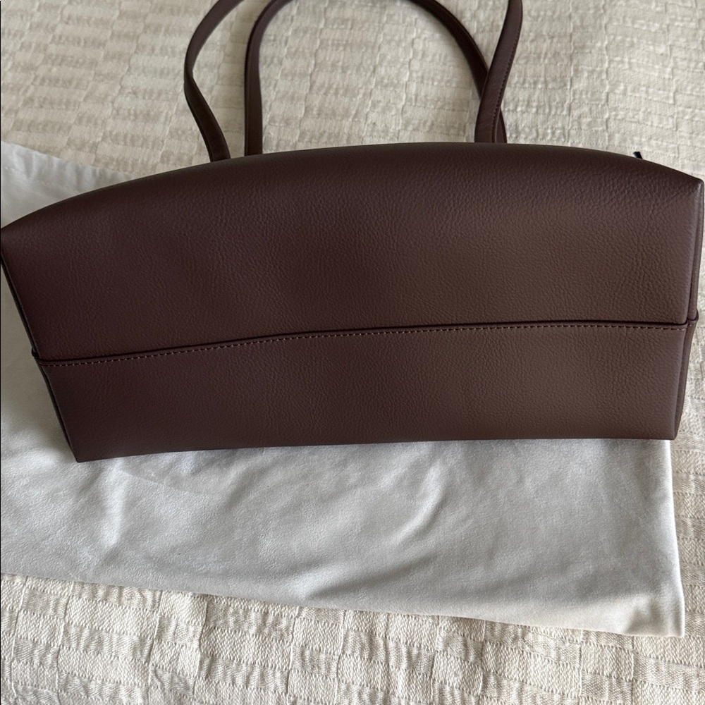 Freja Chrystie Bag in Espresso - Picture 3 of 11